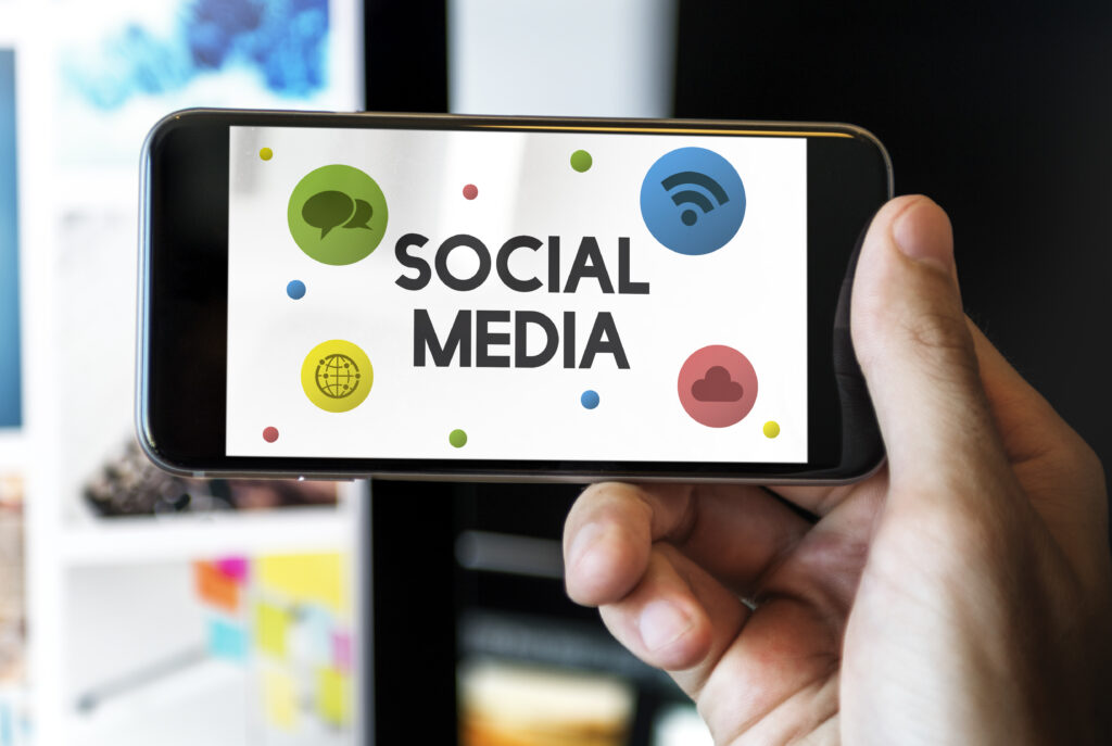 Social Media Insights: Personal Experiences and Changing Trends